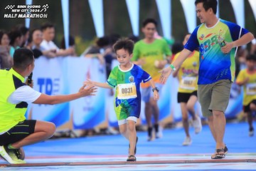 BINH DUONG NEW CITY HALF MARATHON 2024 - Ảnh #1728974