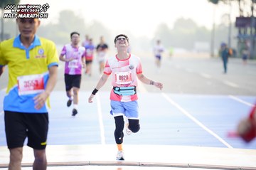 BINH DUONG NEW CITY HALF MARATHON 2024 - Ảnh #1757425
