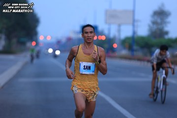 BINH DUONG NEW CITY HALF MARATHON 2024 - Ảnh #1764054