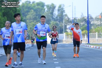 BINH DUONG NEW CITY HALF MARATHON 2024 - Ảnh #1768375