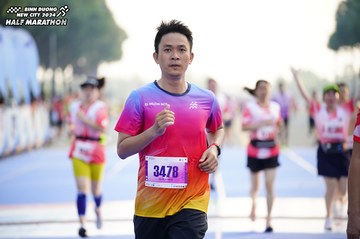 BINH DUONG NEW CITY HALF MARATHON 2024 - Ảnh #1761937