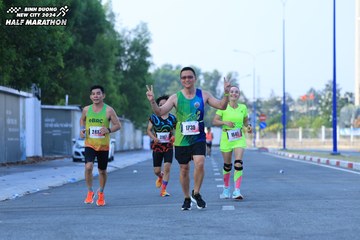 BINH DUONG NEW CITY HALF MARATHON 2024 - Ảnh #1764115