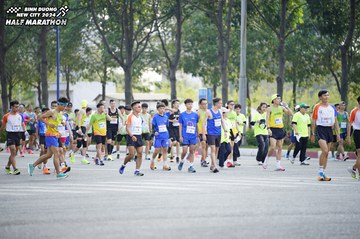 BINH DUONG NEW CITY HALF MARATHON 2024 - Ảnh #1729757