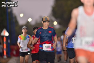 BINH DUONG NEW CITY HALF MARATHON 2024 - Ảnh #1756566