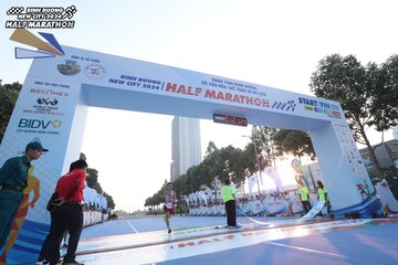BINH DUONG NEW CITY HALF MARATHON 2024 - Ảnh #1738068