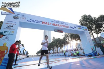 BINH DUONG NEW CITY HALF MARATHON 2024 - Ảnh #1819304