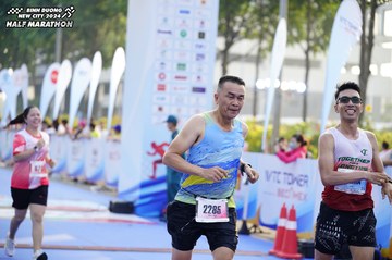 BINH DUONG NEW CITY HALF MARATHON 2024 - Ảnh #1762206