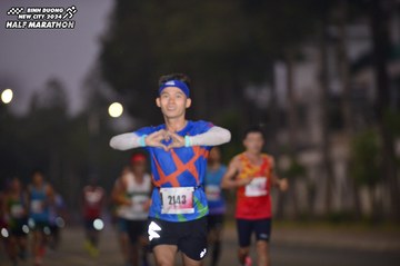 BINH DUONG NEW CITY HALF MARATHON 2024 - Ảnh #1755902