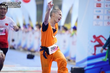 BINH DUONG NEW CITY HALF MARATHON 2024 - Ảnh #1767813