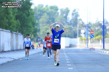 BINH DUONG NEW CITY HALF MARATHON 2024 - Ảnh #1768507
