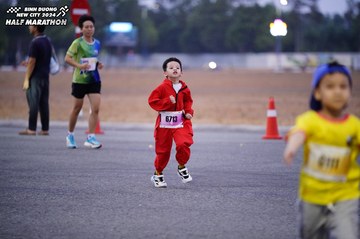 BINH DUONG NEW CITY HALF MARATHON 2024 - Ảnh #1725798