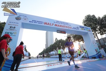 BINH DUONG NEW CITY HALF MARATHON 2024 - Ảnh #1738051