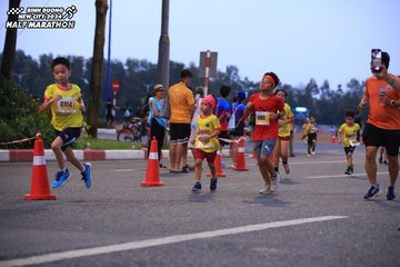BINH DUONG NEW CITY HALF MARATHON 2024 - Ảnh #1728170
