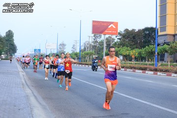 BINH DUONG NEW CITY HALF MARATHON 2024 - Ảnh #1772091