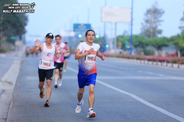 BINH DUONG NEW CITY HALF MARATHON 2024 - Ảnh #1766417