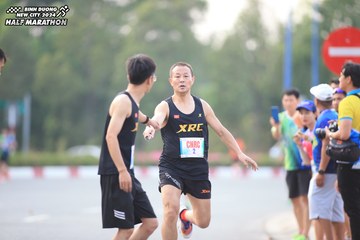 BINH DUONG NEW CITY HALF MARATHON 2024 - Ảnh #1736313