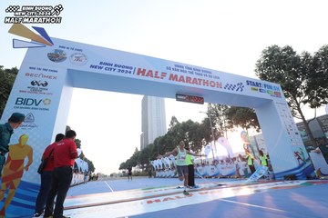 BINH DUONG NEW CITY HALF MARATHON 2024 - Ảnh #1738083