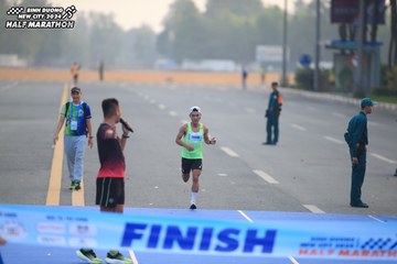 BINH DUONG NEW CITY HALF MARATHON 2024 - Ảnh #1738571