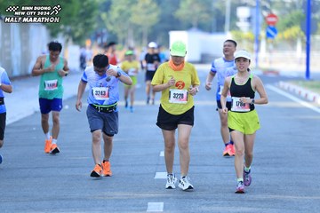 BINH DUONG NEW CITY HALF MARATHON 2024 - Ảnh #1770634