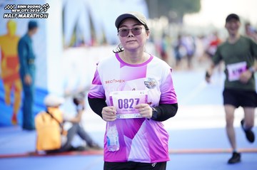 BINH DUONG NEW CITY HALF MARATHON 2024 - Ảnh #1768348