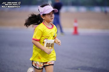 BINH DUONG NEW CITY HALF MARATHON 2024 - Ảnh #1725419