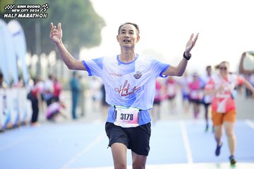BINH DUONG NEW CITY HALF MARATHON 2024 - Ảnh #1759469