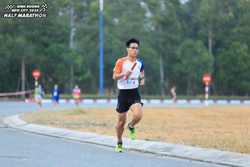 BINH DUONG NEW CITY HALF MARATHON 2024 - Ảnh #1735448