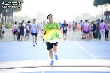 BINH DUONG NEW CITY HALF MARATHON 2024 - Ảnh #1760500