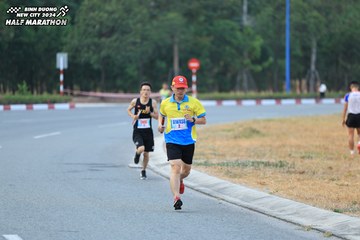 BINH DUONG NEW CITY HALF MARATHON 2024 - Ảnh #1734958