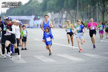 BINH DUONG NEW CITY HALF MARATHON 2024 - Ảnh #1729797