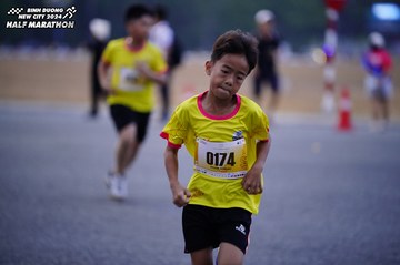 BINH DUONG NEW CITY HALF MARATHON 2024 - Ảnh #1725115