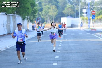 BINH DUONG NEW CITY HALF MARATHON 2024 - Ảnh #1771066