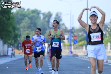 BINH DUONG NEW CITY HALF MARATHON 2024 - Ảnh #1764711