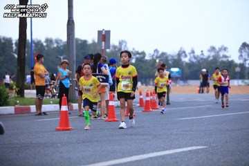 BINH DUONG NEW CITY HALF MARATHON 2024 - Ảnh #1728010
