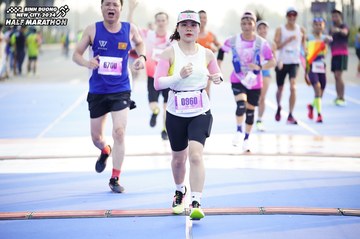 BINH DUONG NEW CITY HALF MARATHON 2024 - Ảnh #1759073