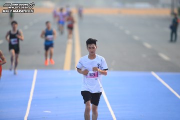 BINH DUONG NEW CITY HALF MARATHON 2024 - Ảnh #1740833
