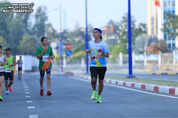 BINH DUONG NEW CITY HALF MARATHON 2024 - Ảnh #1776264