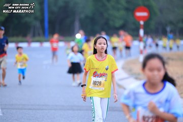 BINH DUONG NEW CITY HALF MARATHON 2024 - Ảnh #1726495