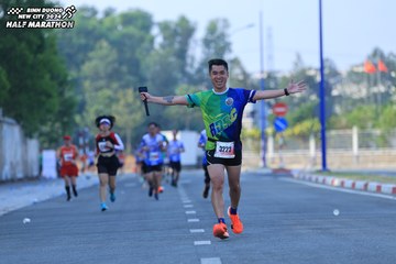 BINH DUONG NEW CITY HALF MARATHON 2024 - Ảnh #1764375