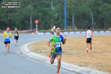 BINH DUONG NEW CITY HALF MARATHON 2024 - Ảnh #1734943
