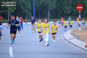 BINH DUONG NEW CITY HALF MARATHON 2024 - Ảnh #1726474