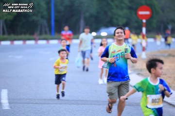 BINH DUONG NEW CITY HALF MARATHON 2024 - Ảnh #1726388