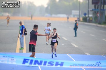 BINH DUONG NEW CITY HALF MARATHON 2024 - Ảnh #1738656