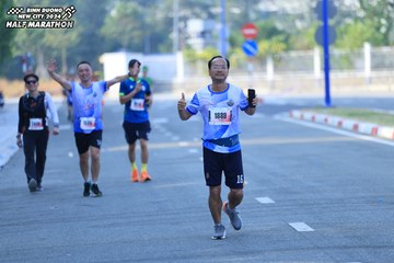 BINH DUONG NEW CITY HALF MARATHON 2024 - Ảnh #1768827