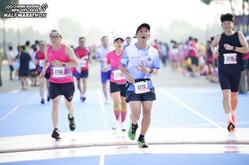BINH DUONG NEW CITY HALF MARATHON 2024 - Ảnh #1759547