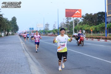BINH DUONG NEW CITY HALF MARATHON 2024 - Ảnh #1771259