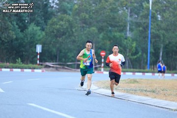 BINH DUONG NEW CITY HALF MARATHON 2024 - Ảnh #1736034