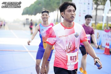 BINH DUONG NEW CITY HALF MARATHON 2024 - Ảnh #1758257