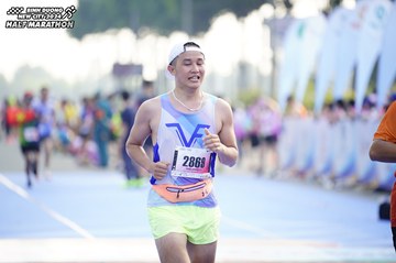 BINH DUONG NEW CITY HALF MARATHON 2024 - Ảnh #1759246
