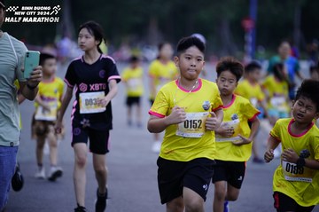 BINH DUONG NEW CITY HALF MARATHON 2024 - Ảnh #1724652